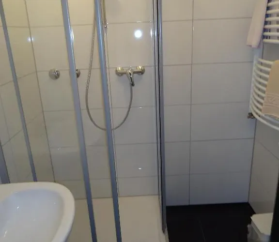 Hotell Centralhotel 2*